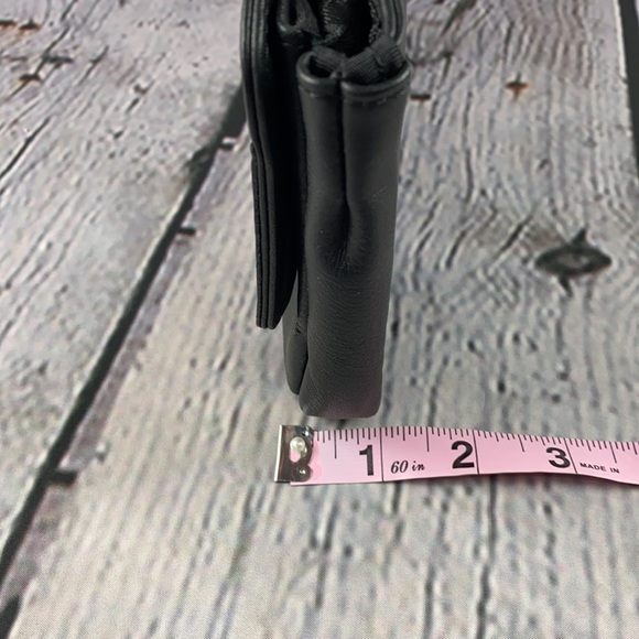 KT LEATHER DESIGNS Custom By Karen Taber Black Leather 3 Compartment Belt Pouch - Picture 9 of 17